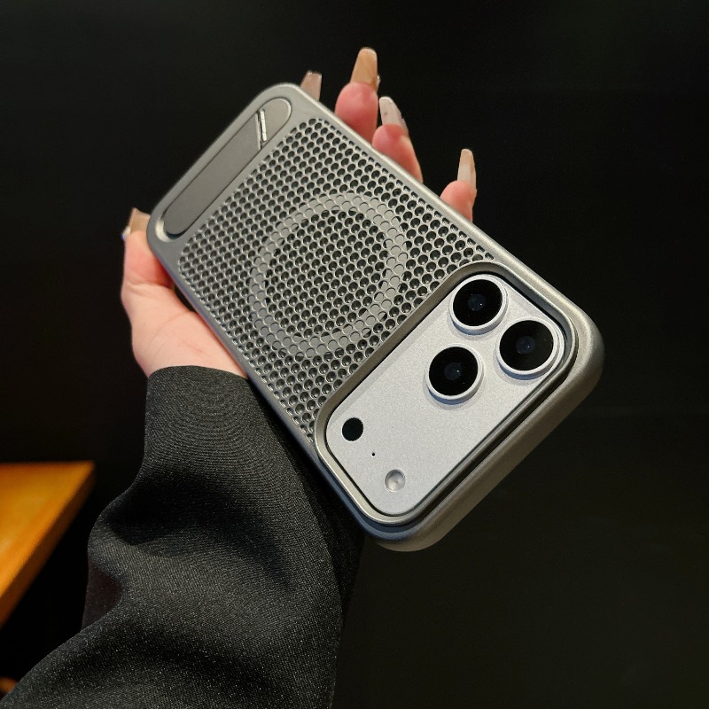 Premium Honeycomb Cooling Brea - Magnetic Charging Stand 评论和价格