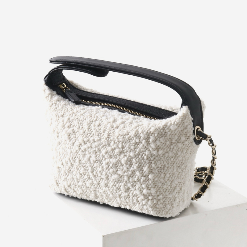Leather Classic Mini Hobos Bag - Leather Classic Strap 评论和价格